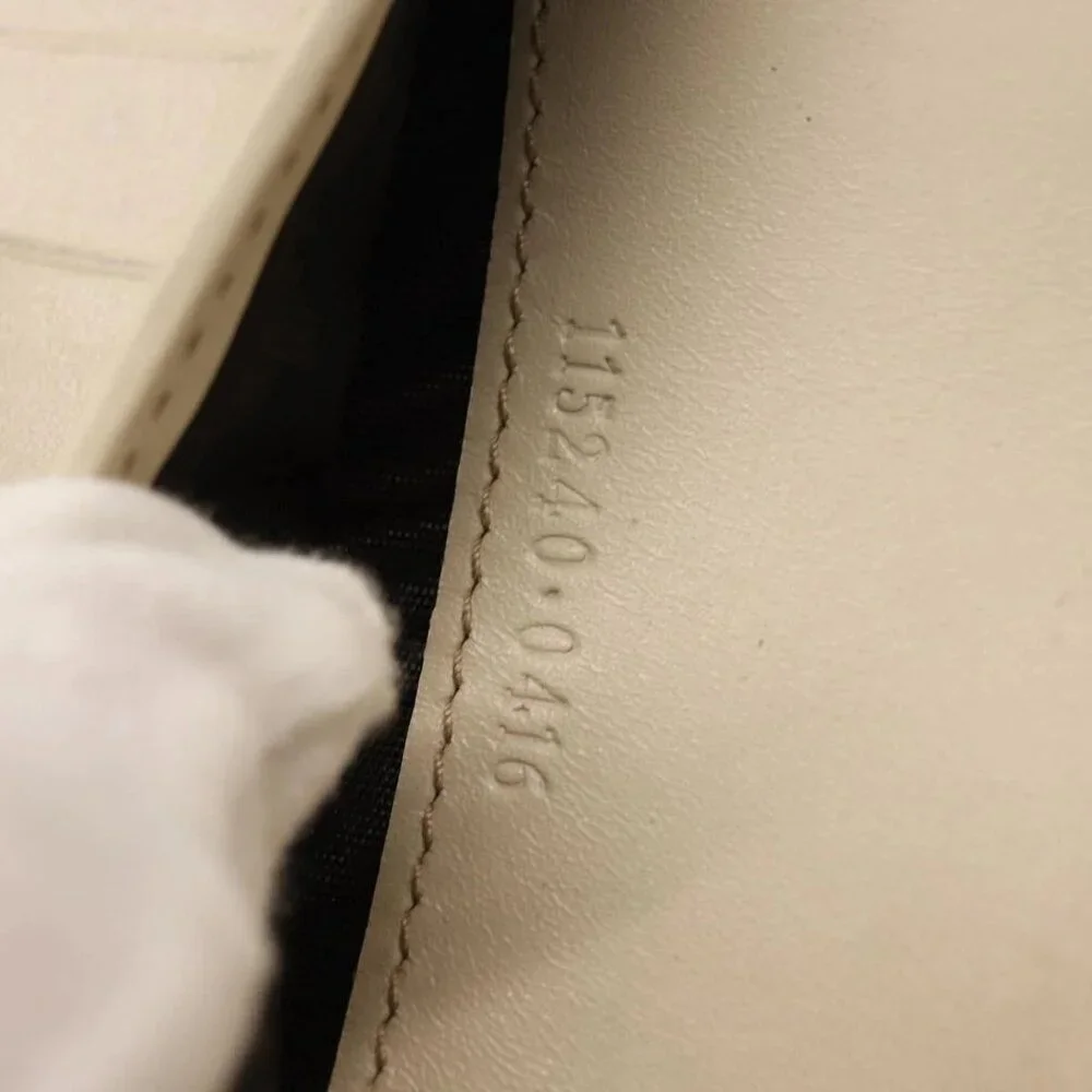 GUCCI GG Canvas Guccissima Day Planner Cover Leather White